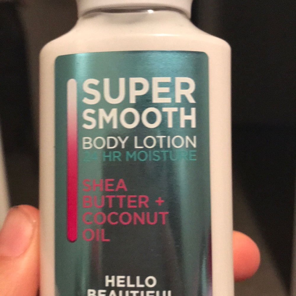 A FAMOUS PERSONS BOTTLE OF LOTION